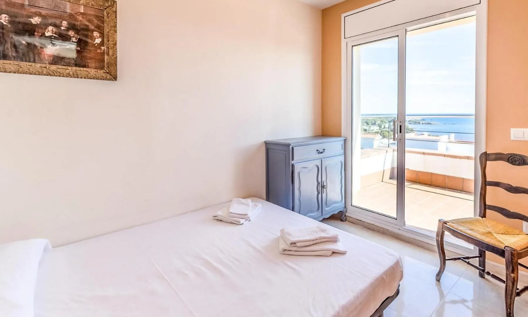 Apartmán Sant Genis 191 - Atico Con Terraza Y Vistas Llança 0*,  Španělsko